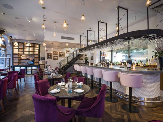 28-50 South Kensington Bar And Restaurant Area